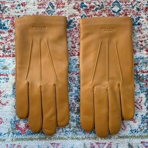 Coach Leather Tech Glove